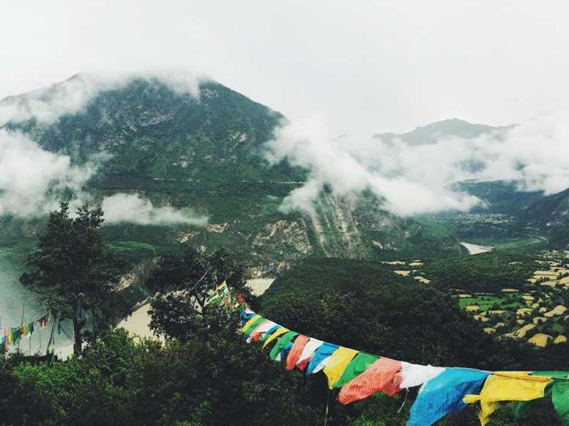 Key Benefits And Advantages illustration