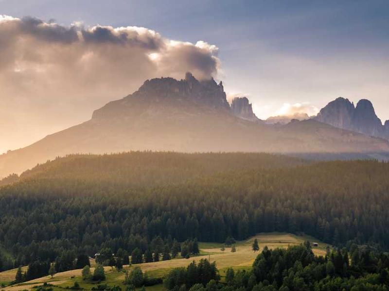 Key Benefits And Advantages illustration