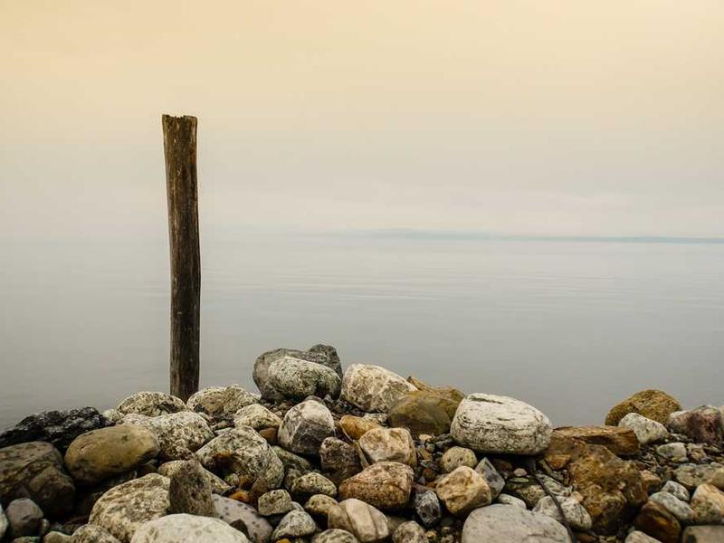 Understanding Top Features To Look For In Magnetic Power Banks illustration